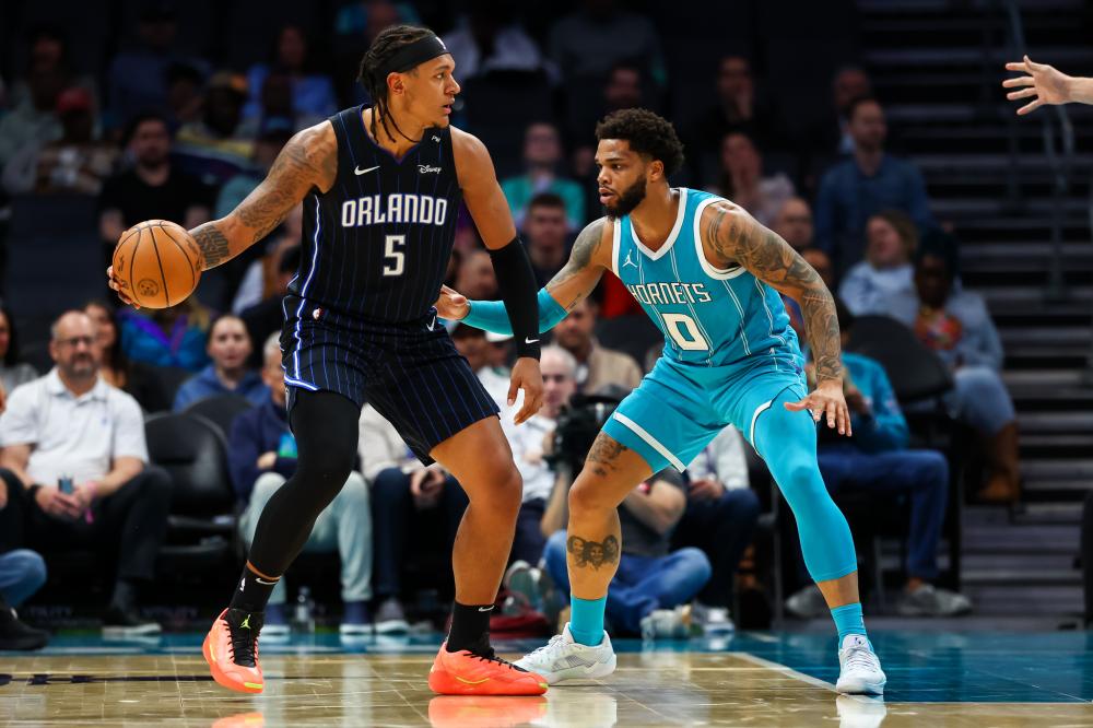 利用防守人 利用防守人