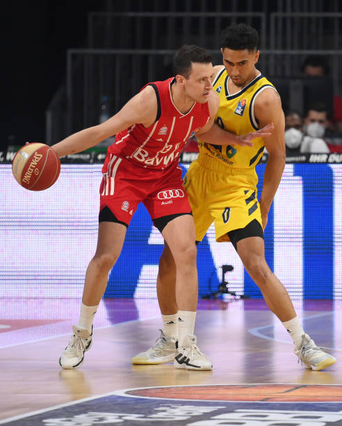 球亟需直面 球亟需直面