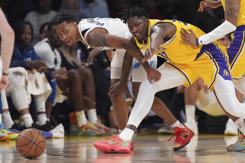 个进攻的机 个进攻的机